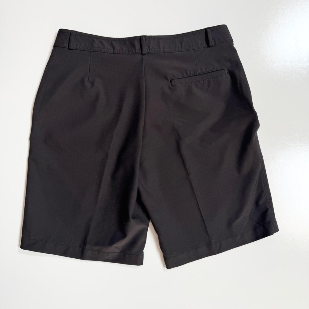 Women’s 8 Tommy Armour Bermuda Golf Shorts
